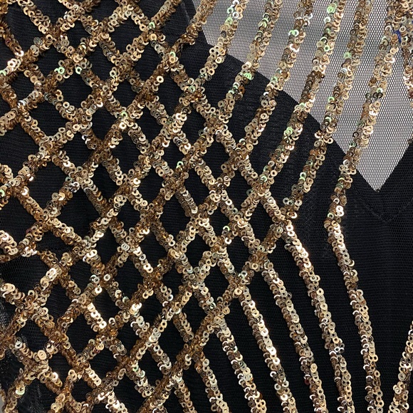 Sequin Detailed Formal Dress - Picture 3 of 6